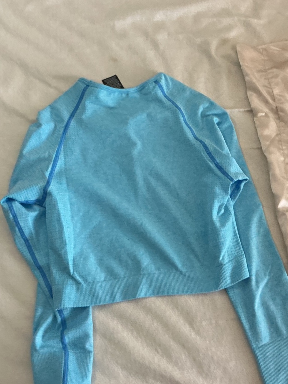Victoria’s Secret PINK active seamless long sleeve crop - Picture 6 of 6